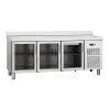Bancada refrigerada com 3 portas de vidro e fechadura