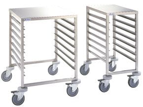 <p>Os modelos baixos têm na sua parte superior uma superfície de trabalho em aço inoxidável AISI-304 18/10