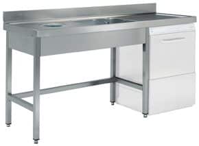 <p>Mesa com bancada com cuba embutida e orifício com aro de borracha para descarte de resíduos num balde de lixo sob a bancada (Balde não incluído