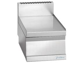 <p>Elemento neutro em Aço Inox 18/10.</p>